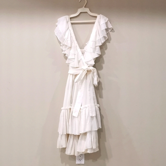 Vintage White Ruffles Dress - Picture 1 of 4